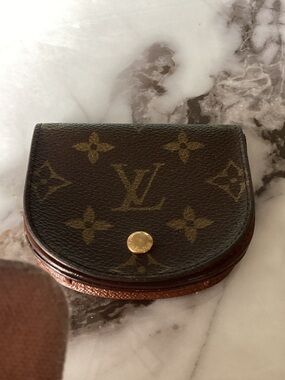 Louis Vuitton Monogram Porte monnaie coin purse